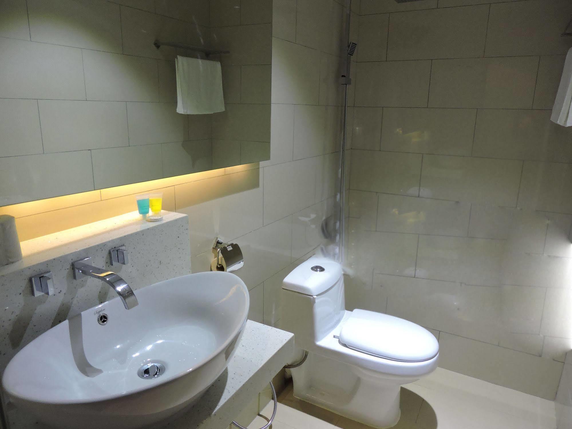 The Blanket Hotel Seberang Jaya Perai Exterior foto